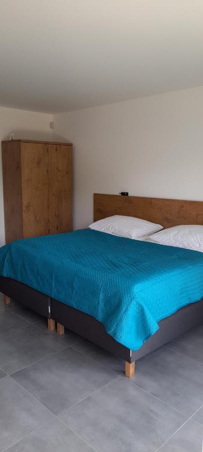 Milo Mare Apartaments Мєлно Екстер'єр фото