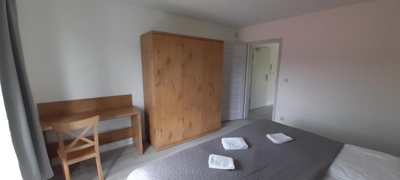 Milo Mare Apartaments Мєлно Екстер'єр фото