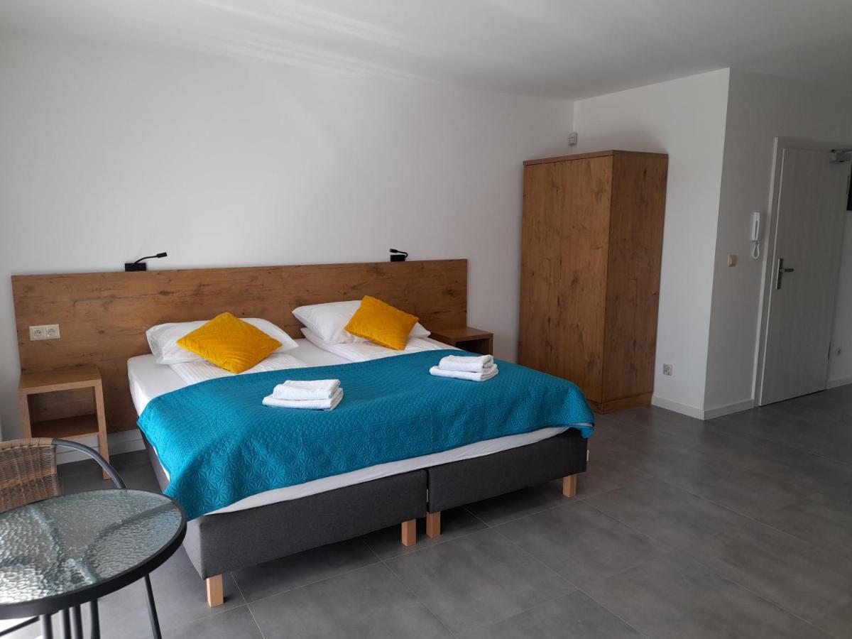Milo Mare Apartaments Мєлно Екстер'єр фото