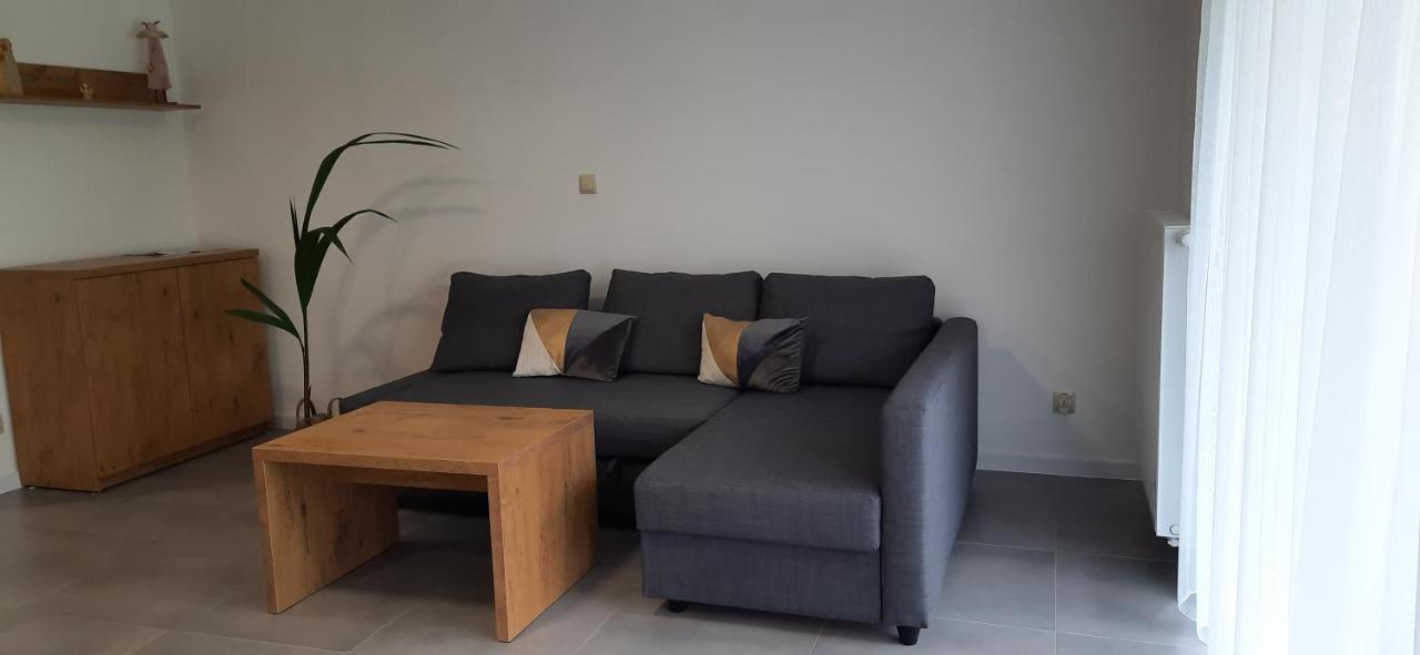Milo Mare Apartaments Мєлно Екстер'єр фото